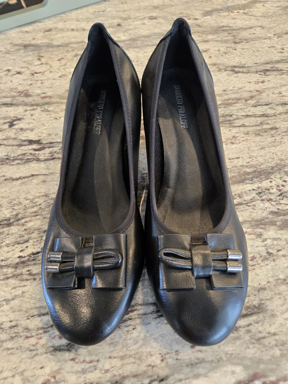 Roberto Piraloff Black Leather Round Toe Slip On Bow Pumps Women's 9